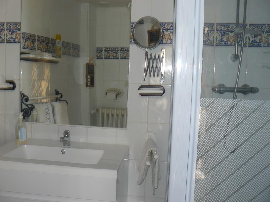 Chambres D'Hotes & Gites Pouget Les Eyzies Pokój zdjęcie