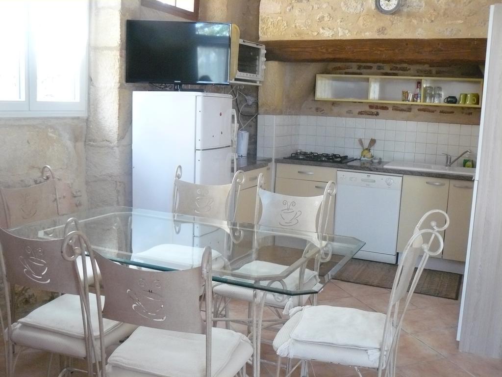 Chambres D'Hotes & Gites Pouget Les Eyzies Zewnętrze zdjęcie